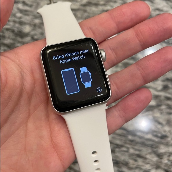 Apple Watch series 3 - Picture 3 of 8